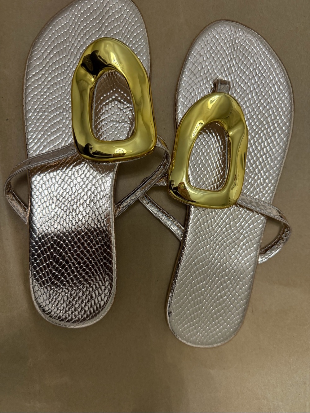 Metallic Gold Accent Women's Slide Sandals - Rose Gold Upper